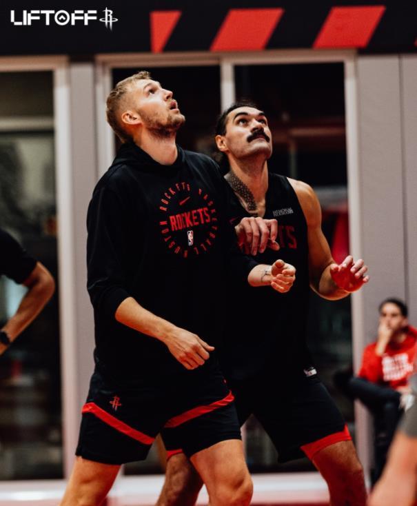 西部第6无所谓？火箭队乌度卡摊牌：轮休亚当斯，只为季后赛战绩